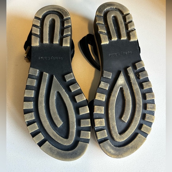 See By Chloe Robin Leather Wrap Around Sandals - Picture 9 of 11